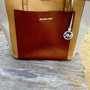 Michael Kors pocketbook